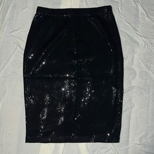 ST. John Black Sparkly Skirt